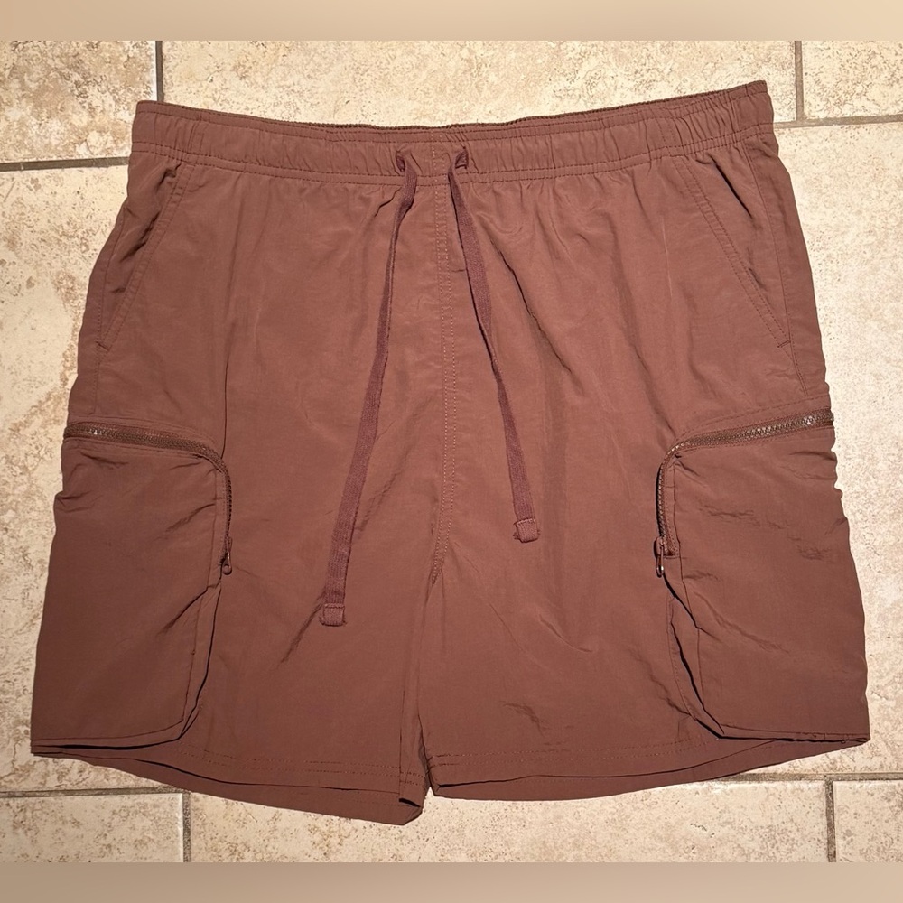 Dr Essentials Zippered Pockets Cargo Shorts
